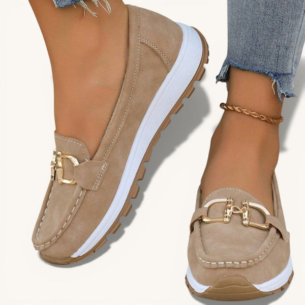 Wanda | Buckle-Front Comfort Moccasins